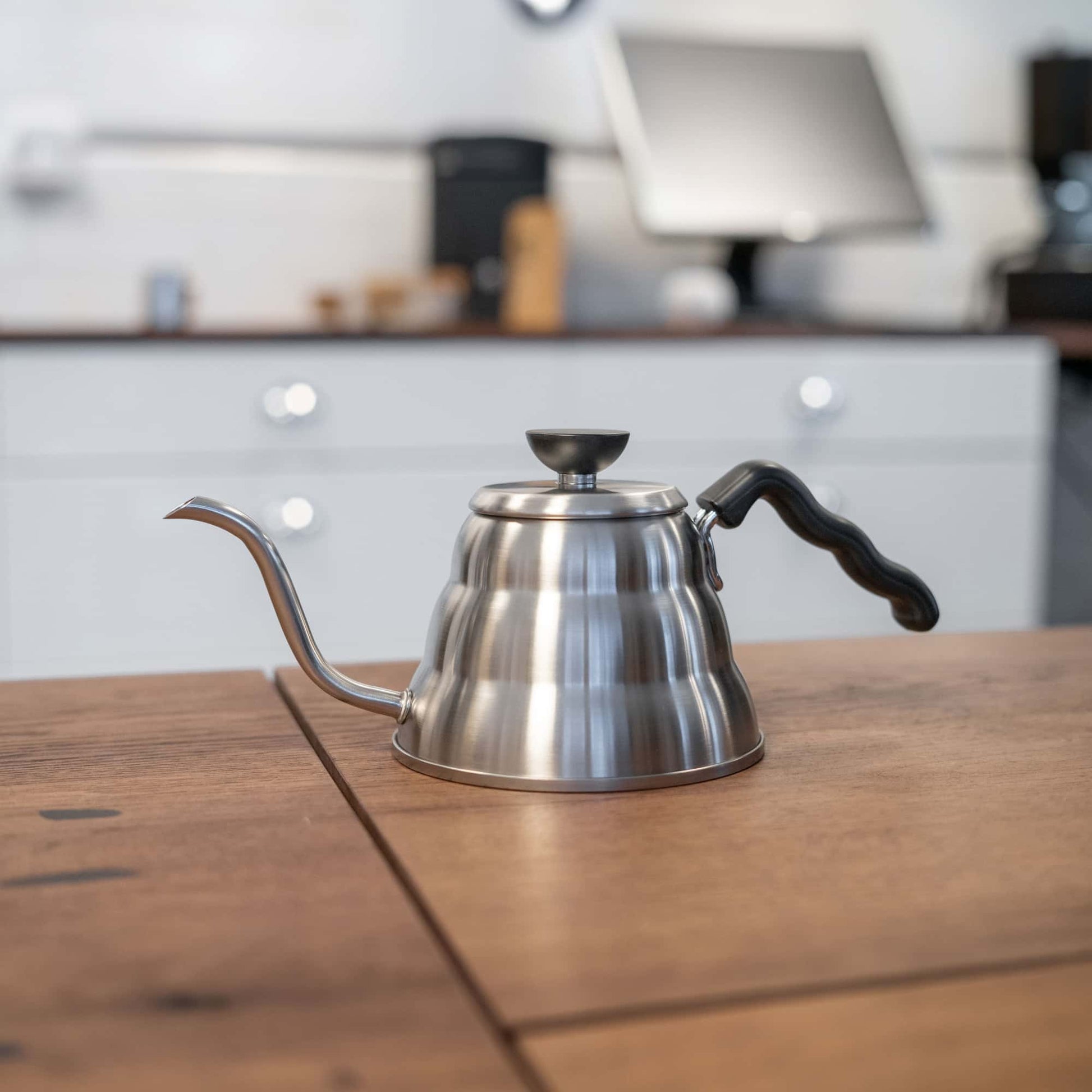 HARIO V60 Drip Kettle Buono-2